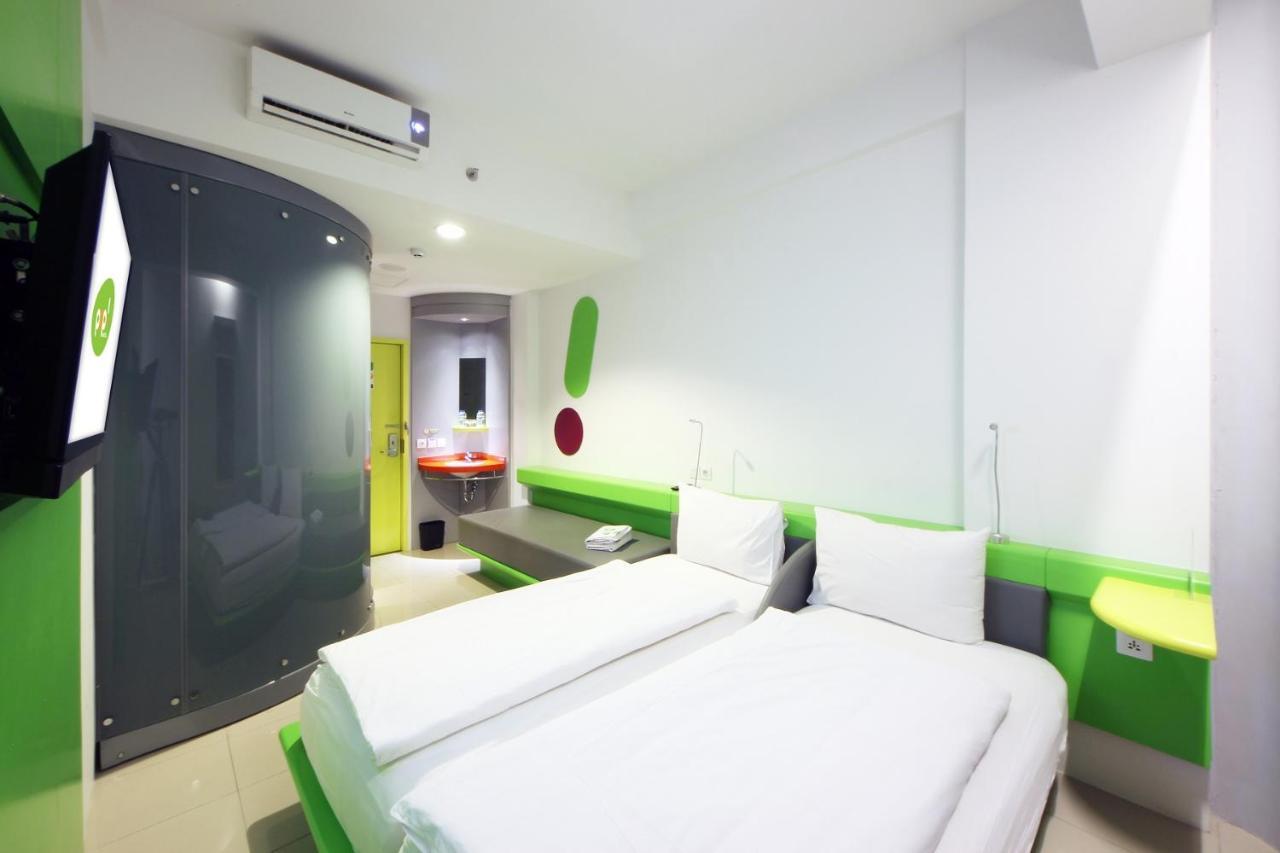 Pop! Hotel Kemang Jakarta Exterior photo